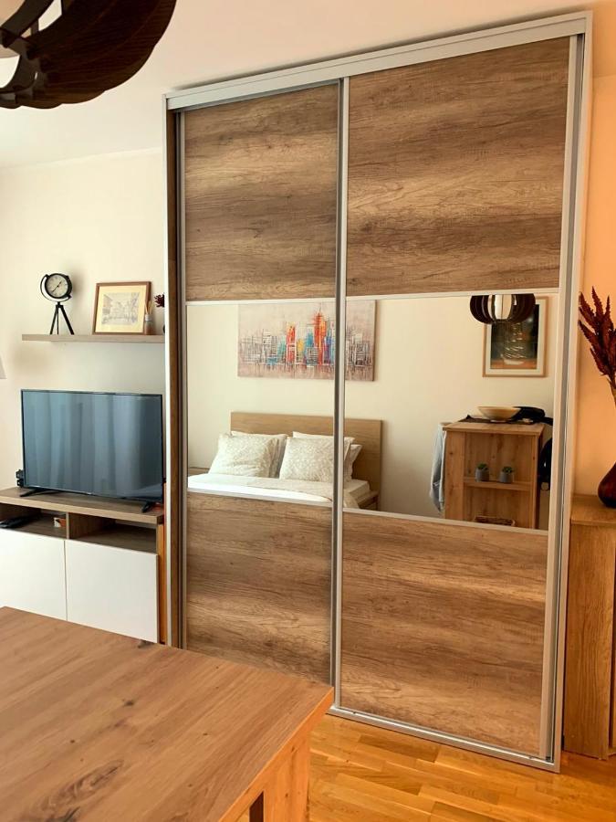 Downtown Apartment Novi Sad Ngoại thất bức ảnh